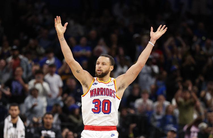 篮网不断突破！，库里连续五场比赛得分超过领先优势明显上演精彩一战的简单介绍-九游体育官方网站