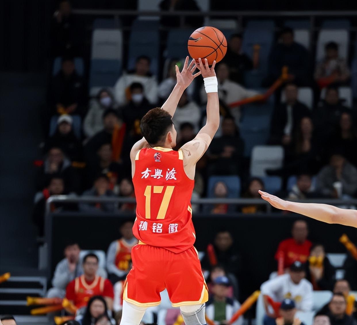 篮球最多加时赛打了几个-jiuyou